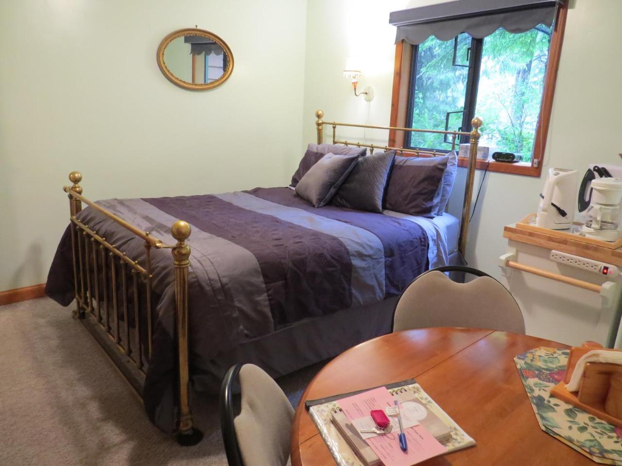 Summerhill Guest house *